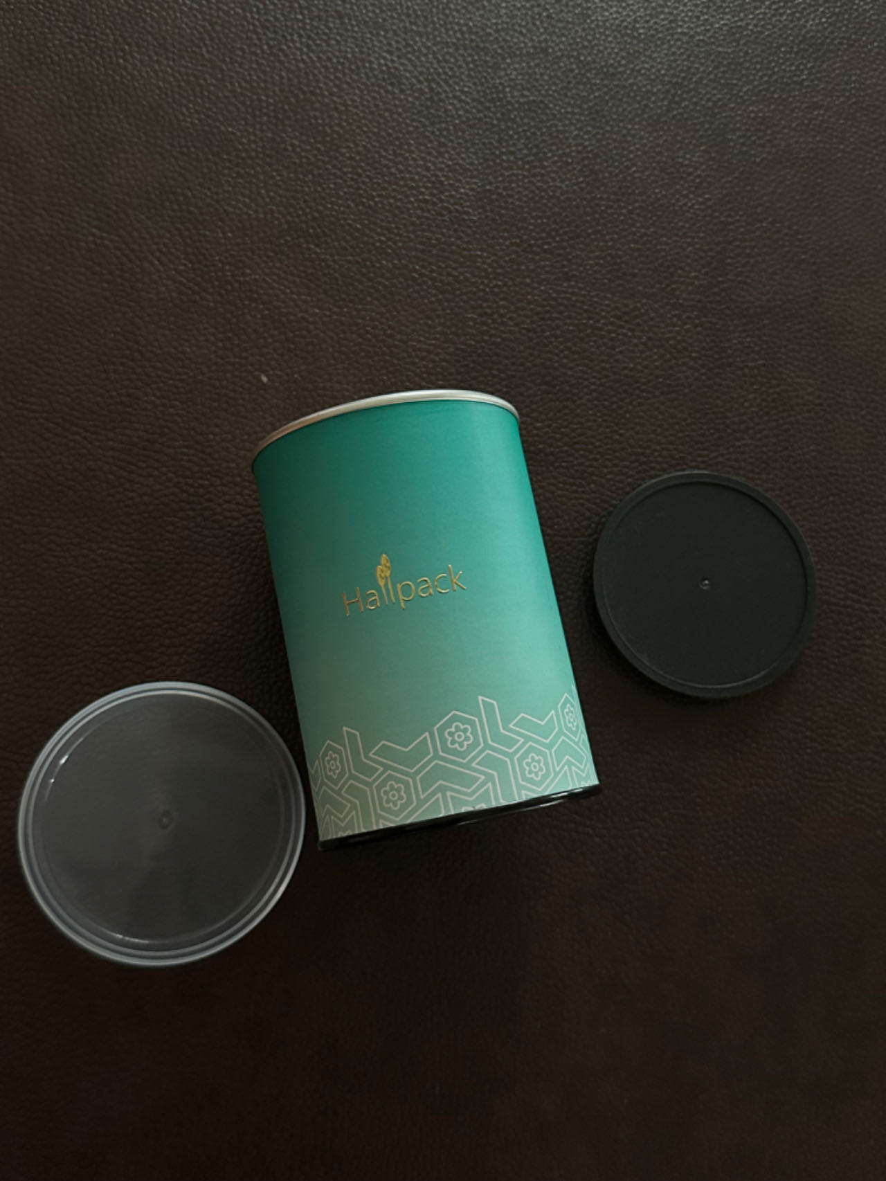 Envases de alimentos con tubos de papel.