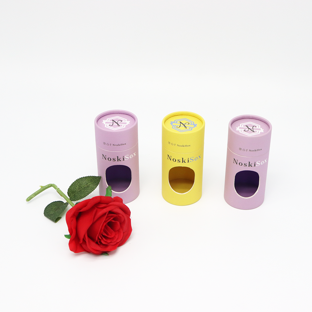 Envases de alimentos con tubos de papel.