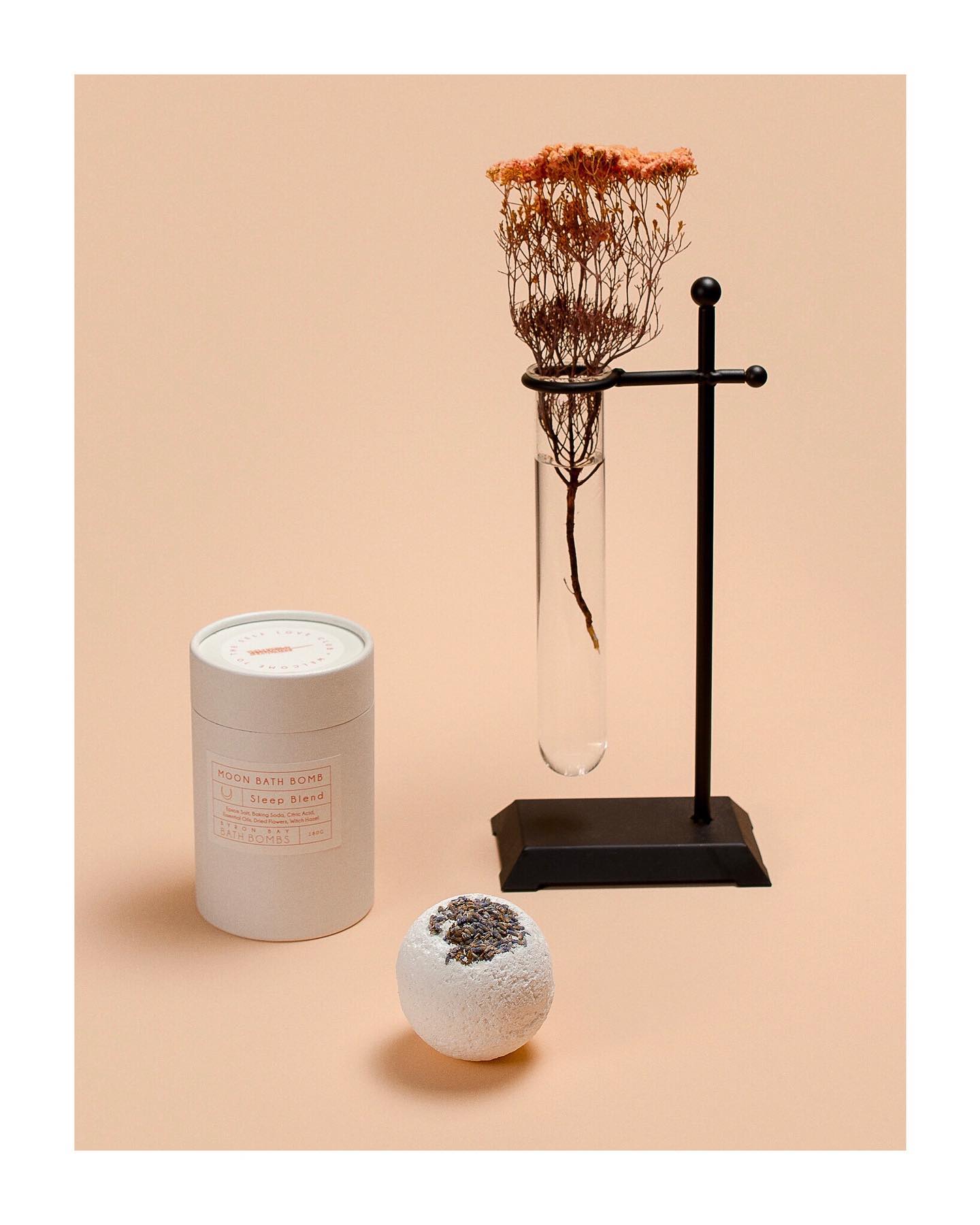 أنبوب الورق والشركات المصنعة الأساسية